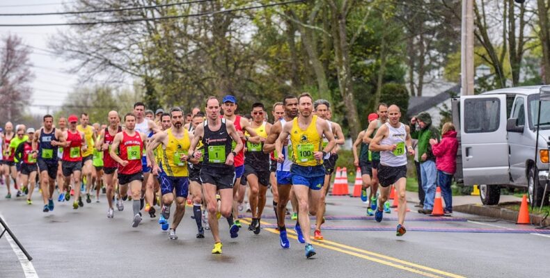 Start of the 10 Km race in 2018 over the same course in Dedham